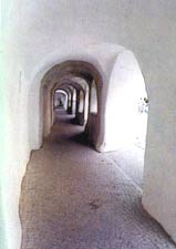 Particolare del portico, foto Giorgio Visconti