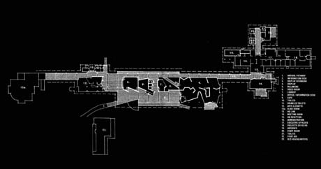 disegno della pianta dell'edificio Bowali Visitor Centre (Australia) dell'architetto Glenn Murcutt.(fonte: Brochure informativa Bowali Visitor Centre, 2000)