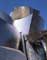 miniatura a colori di una fotografia del Museo Guggenheim Bilbao dell'architetto Frank O. Ghery.(fonte:http://www.guggenheim-bilbao.es/)